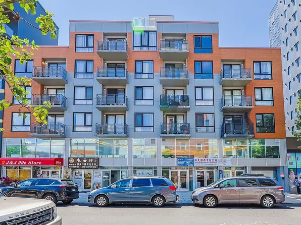 35-20 146th St #3D, Flushing, NY 11354