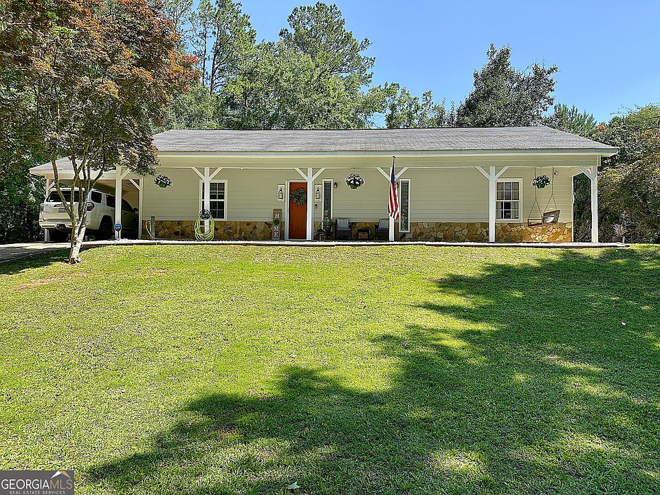 1st image of 131 Rob Roy Rd