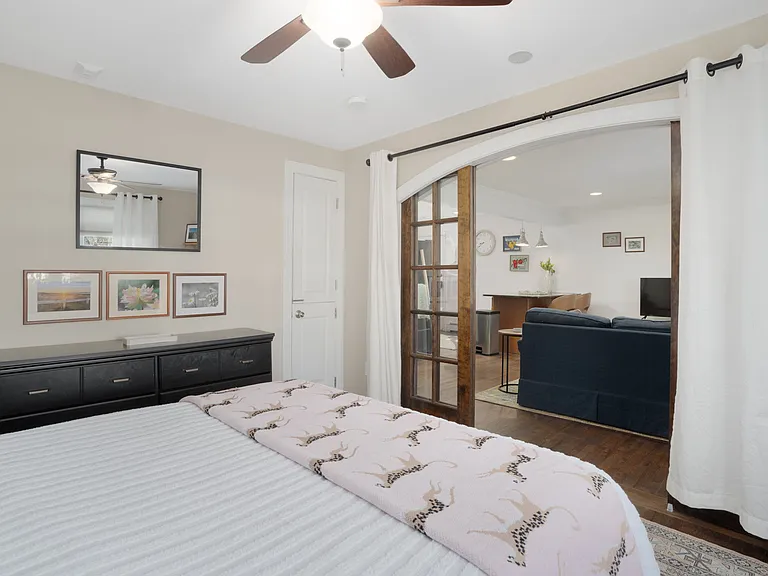 70 Carroll Ave #706 — Photo 16