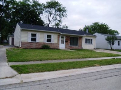 210 Fremont Ave, Romeoville, IL, 60446