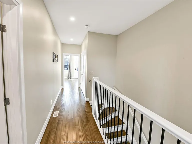 955 Walker Rd — Photo 10