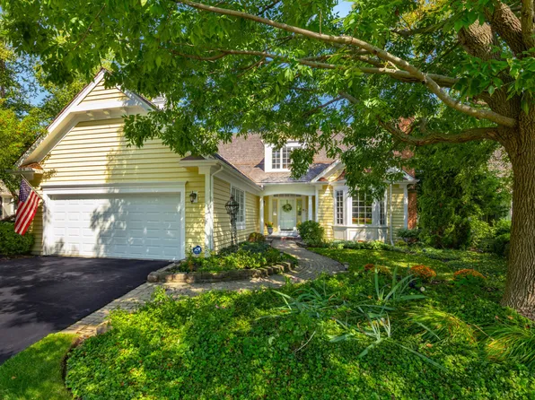 289 S South Shore Ln, Lake Forest, IL 60045