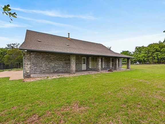 4th image of 4609 Slayton Rd