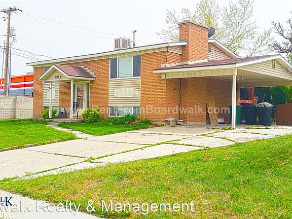 3rd image of 20 E Lester Ave