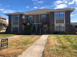 2004 SW 8th St APT C, Blue Springs, MO 64015