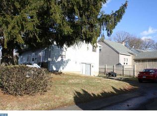 555 Penn Ave, Glenside, PA 19038