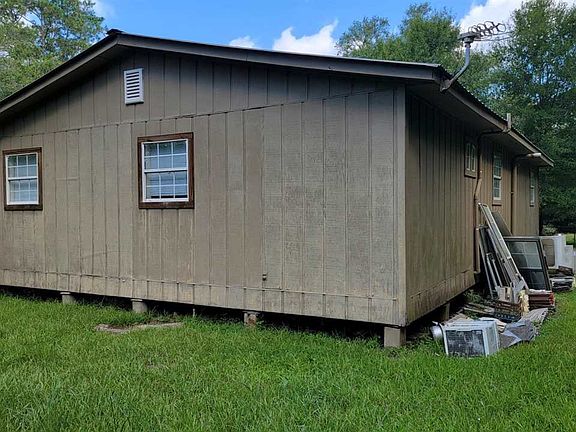 3rd image of 270 Edna Dr