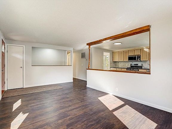 4th image of 7650 Aldrich Cir N