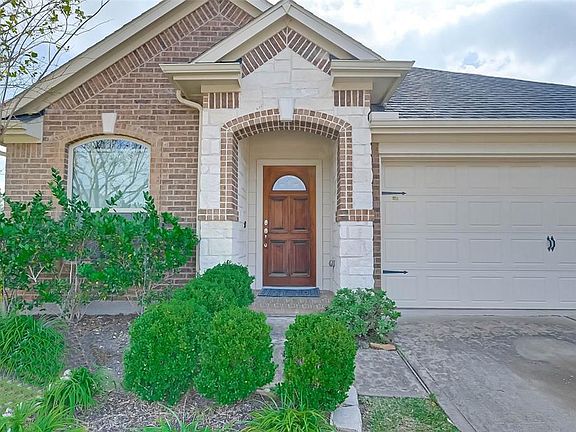 2nd image of 19511 Sundance Edge Ct