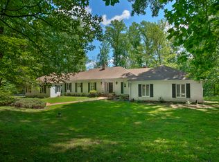 108 Dreahook Rd, Lebanon, NJ 08833