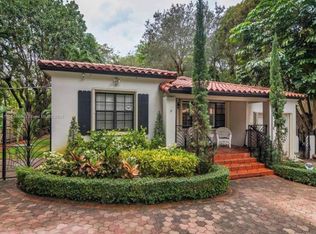 2920 Washington St, Miami, FL 33133