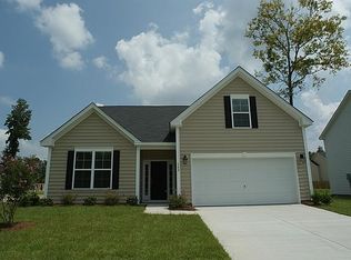 2142 Pimlico Dr, Ridgeville, SC 29472