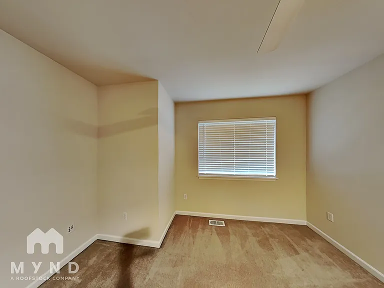 17906 NE 25th St — Photo 21