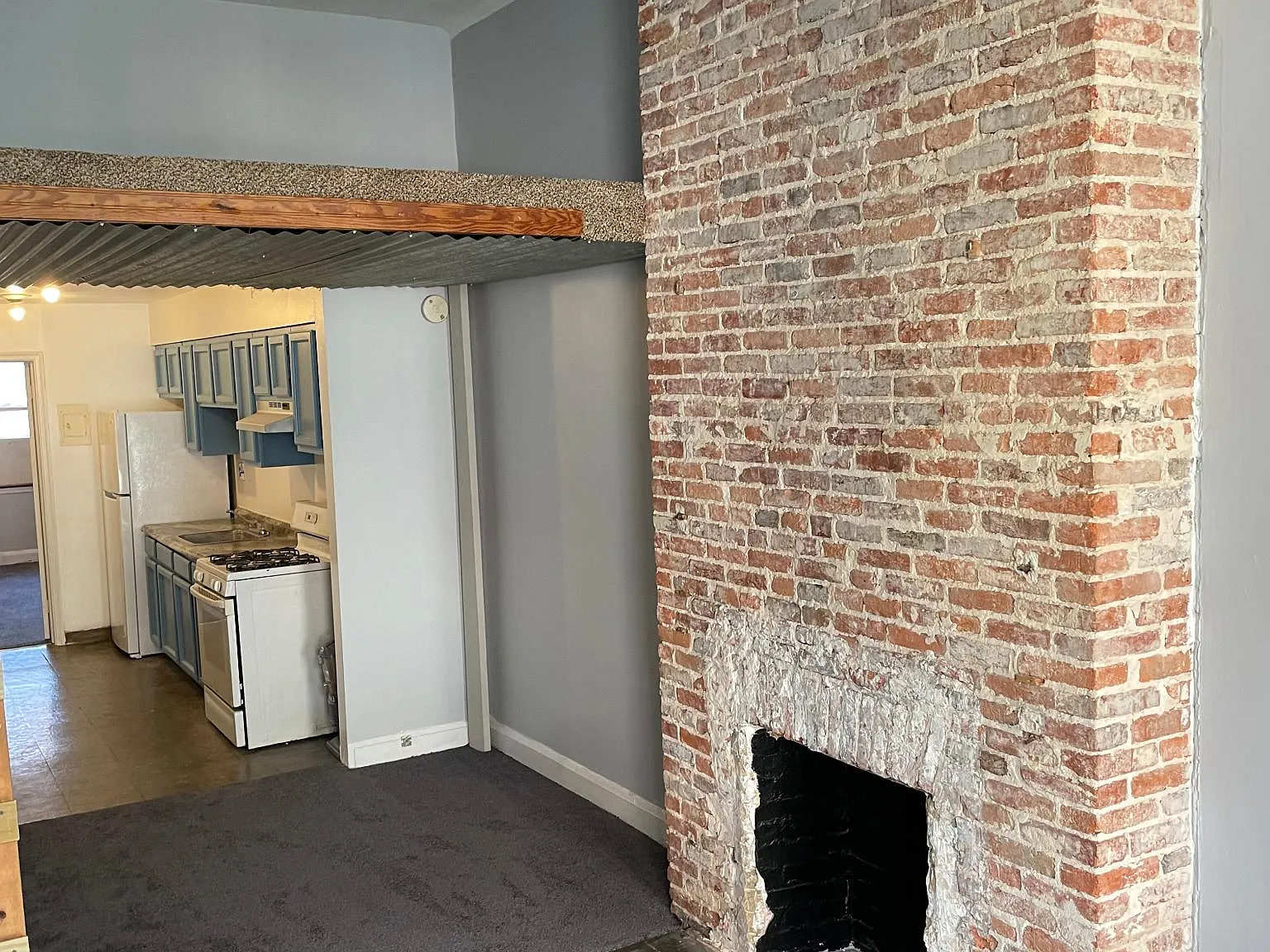 1 bed, 750 sqft, $1,330 — Photo 4