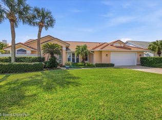 30 Indian Village Trl, Cocoa Beach, FL 32931