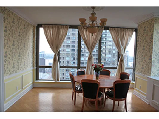 Rented by Corcoran | media 30