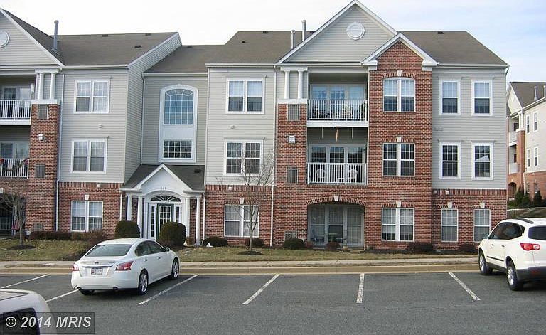 1st image of 109 Sunshine Ct Unit B