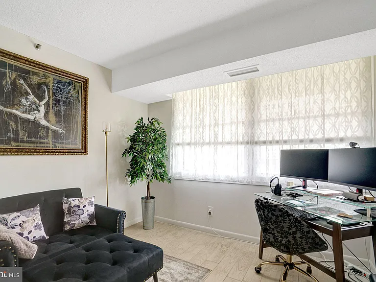 3709 S George Mason Dr #415-E — Photo 27