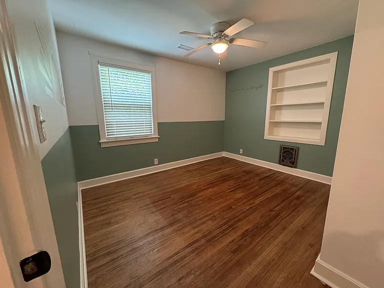 239 Collier Ave — Photo 6