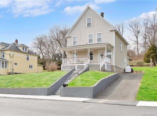6 Shelton St, Seymour, CT 06483