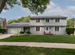 2524 Northridge Ln NE, Rochester, MN 55906