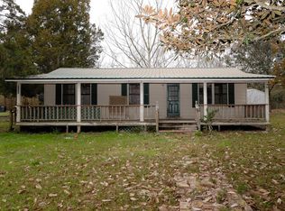 8921 Aster St, Moss Point, MS 39562