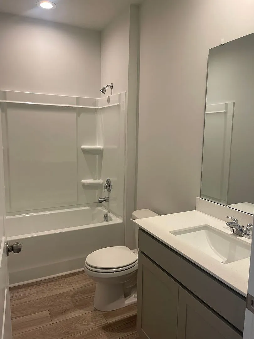 4 bed 2 bath in Heartwood! — Photo 4