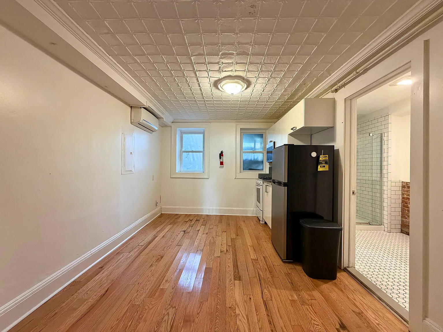 Studio, 550 sqft, $1,500 — Photo 4
