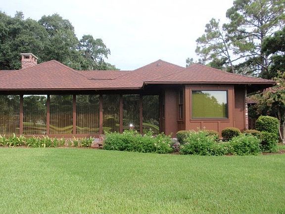 4th image of 1406 S Windward Dr
