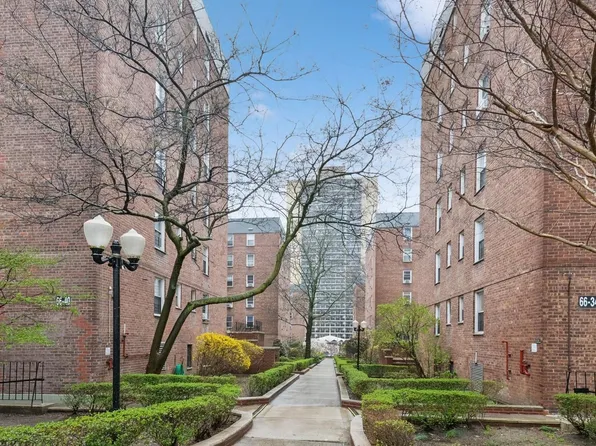 66-40 108th Street #5E, Forest Hills, NY 11375
