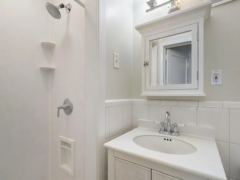 2151 Radcliffe Dr NW — Photo 45