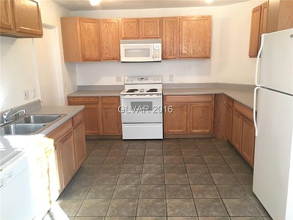 4th image of 2120 Helen Ave #0