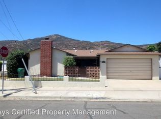 6904 Ballinger Ave, San Diego, CA 92119