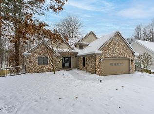 4752 Forest Creek Dr, Kalamazoo, MI