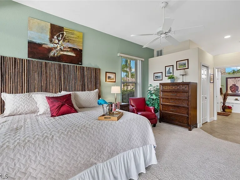 3433 SW 27th Ave — Photo 11