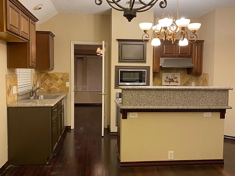 8928 Clear Sky Dr — Photo 6