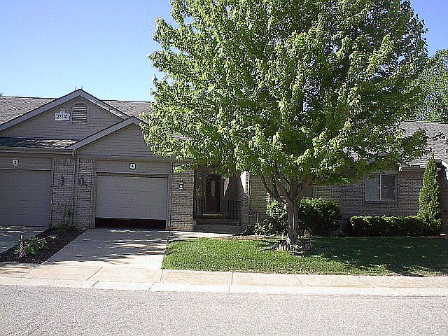 1st image of 22205 Quail Run Cir Unit 1