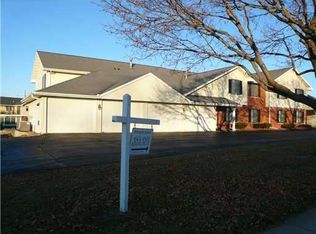 4501 Armar Dr SE, Cedar Rapids, IA 52403