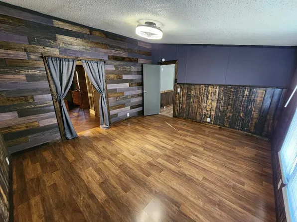 126 Porter Rd, Liberty, SC 29657