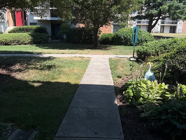 1117 Castle Harbour Way #1B — Photo 20