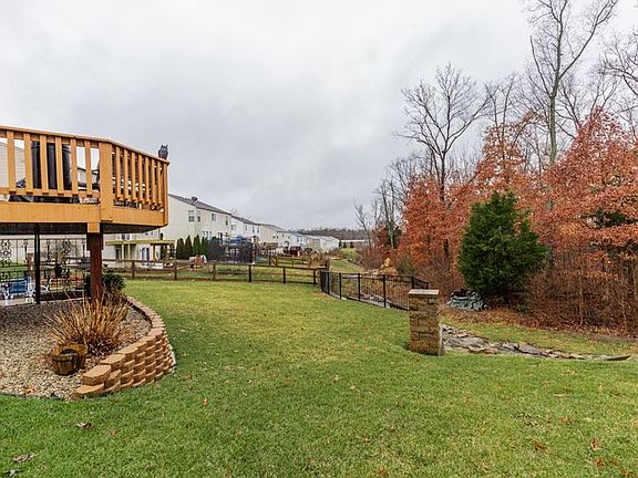 3rd image of 1120 Summerlake Dr