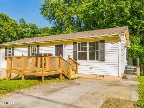 2868 London Cir, Knoxville, TN 37917