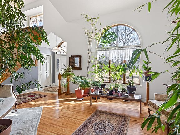 5th image of 19430 Marmoset St NW