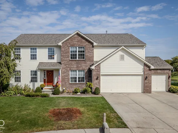 12046 Cowboys Ct, Fishers, IN 46037