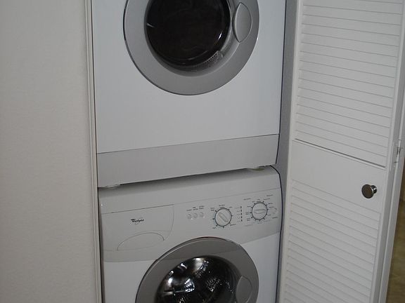 3rd image of 13280 Via Milazzo Unit 8