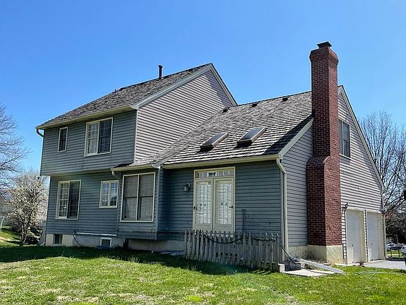 5th image of 3232 Hollyhock Dr