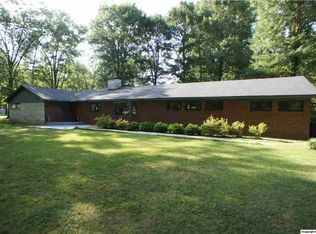 2202 Stratford Rd S, Decatur, AL 35601