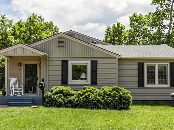 836 W 5th St, Ottawa, KS 66067