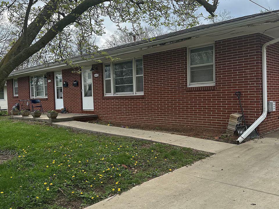 1st image of 1304 1/2 Wall Ave