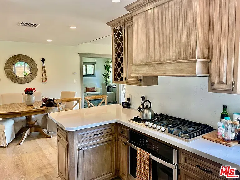 12208 Laurel Terrace Dr — Photo 19